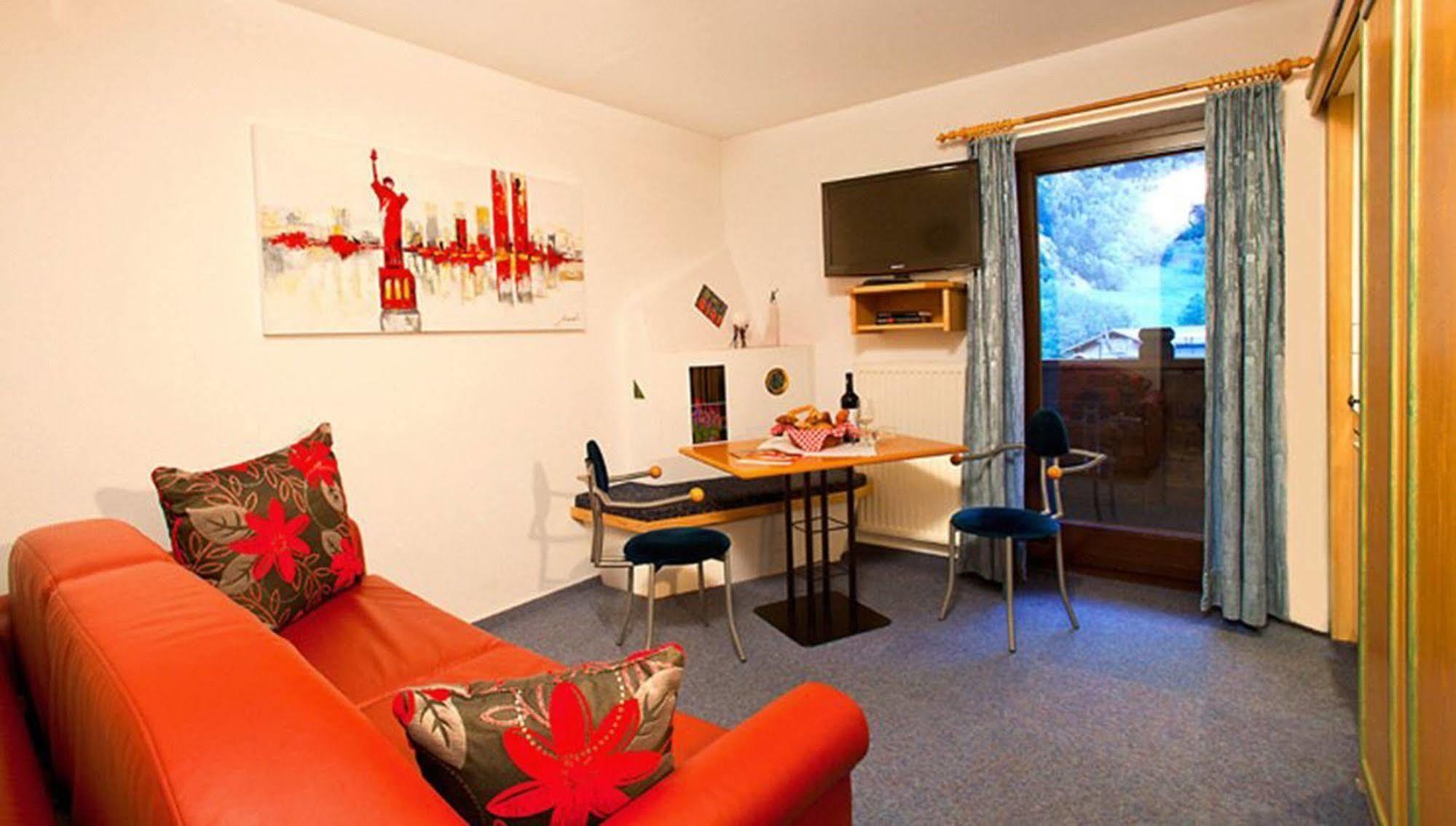 Top Tirol Appartement Huben  Exterior photo